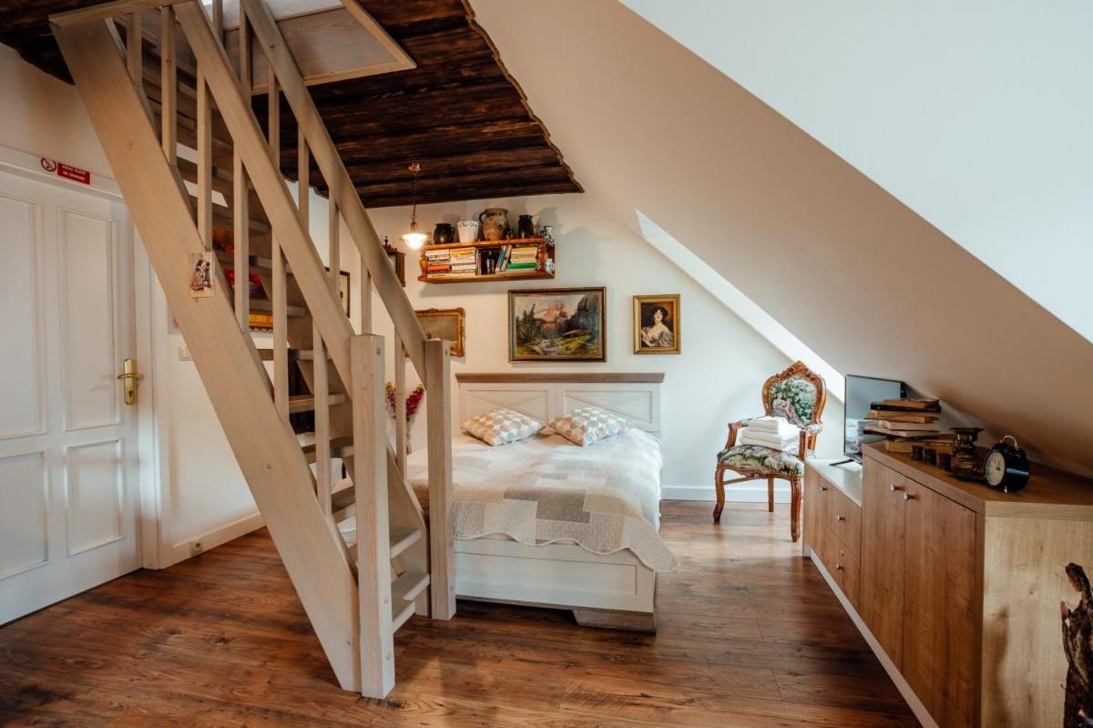 Appartement Dom Berg à Banská Štiavnica Extérieur photo