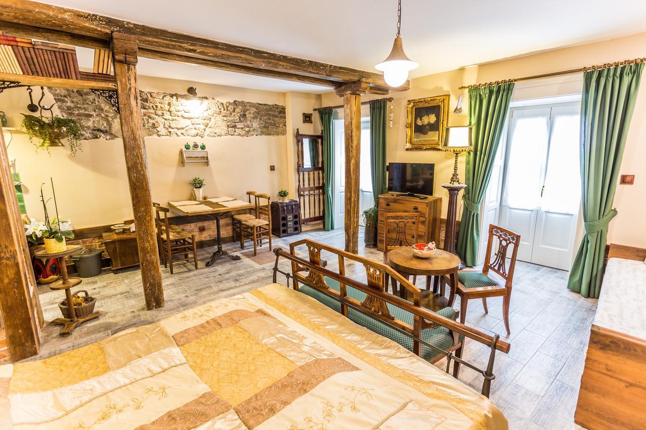Appartement Dom Berg à Banská Štiavnica Extérieur photo